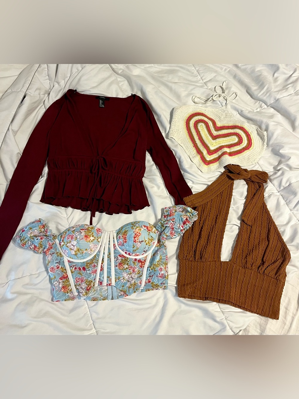 Mixed Brands Bundled Crop Tops Size L